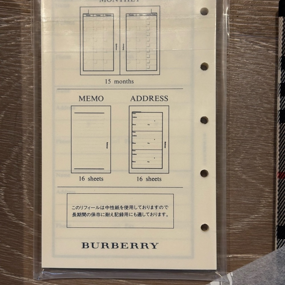 New Burberry Novacheck Black Wallet/Planner - Picture 8 of 11
